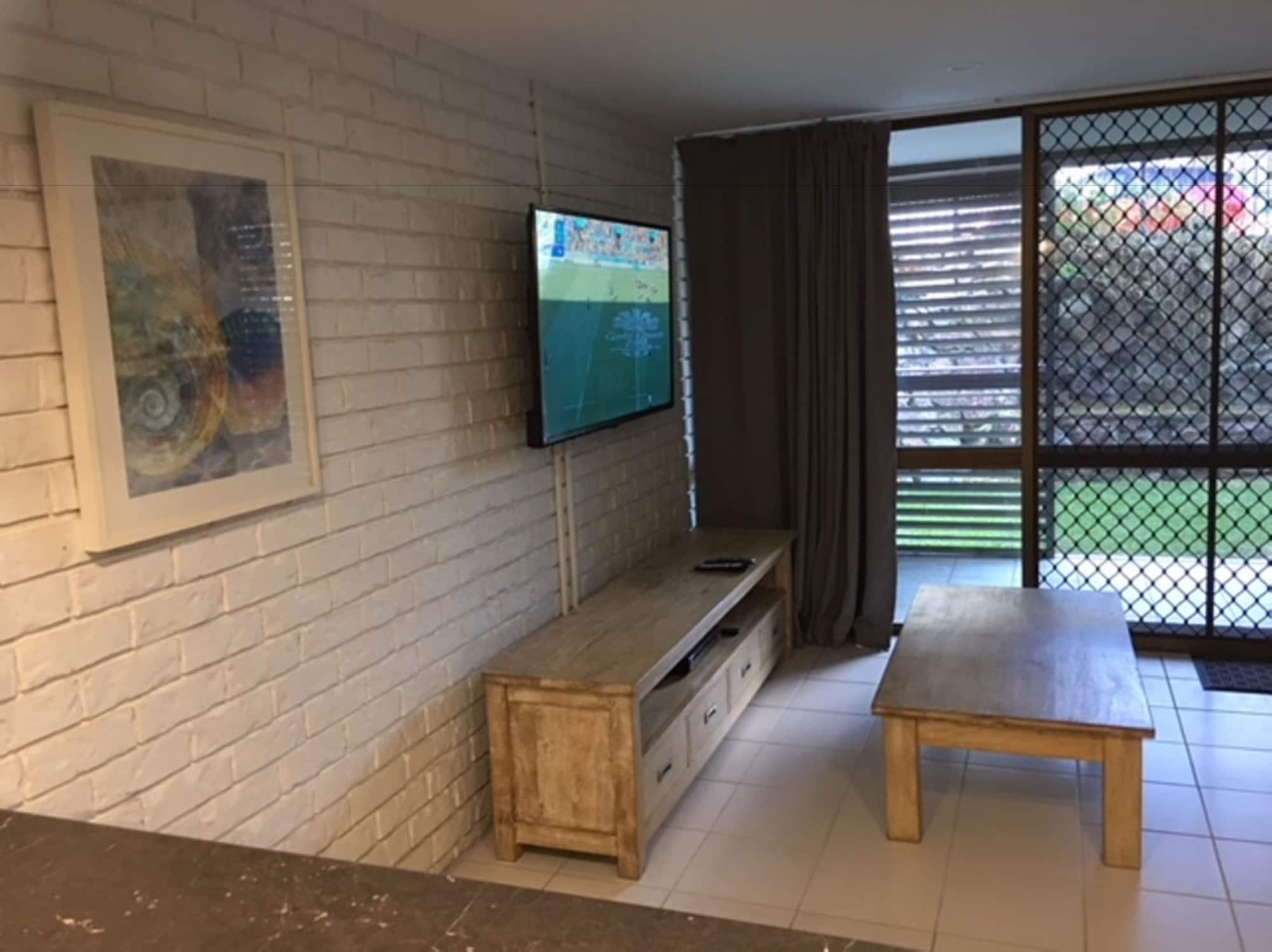 Merrima Court Holidays Caloundra Exteriör bild