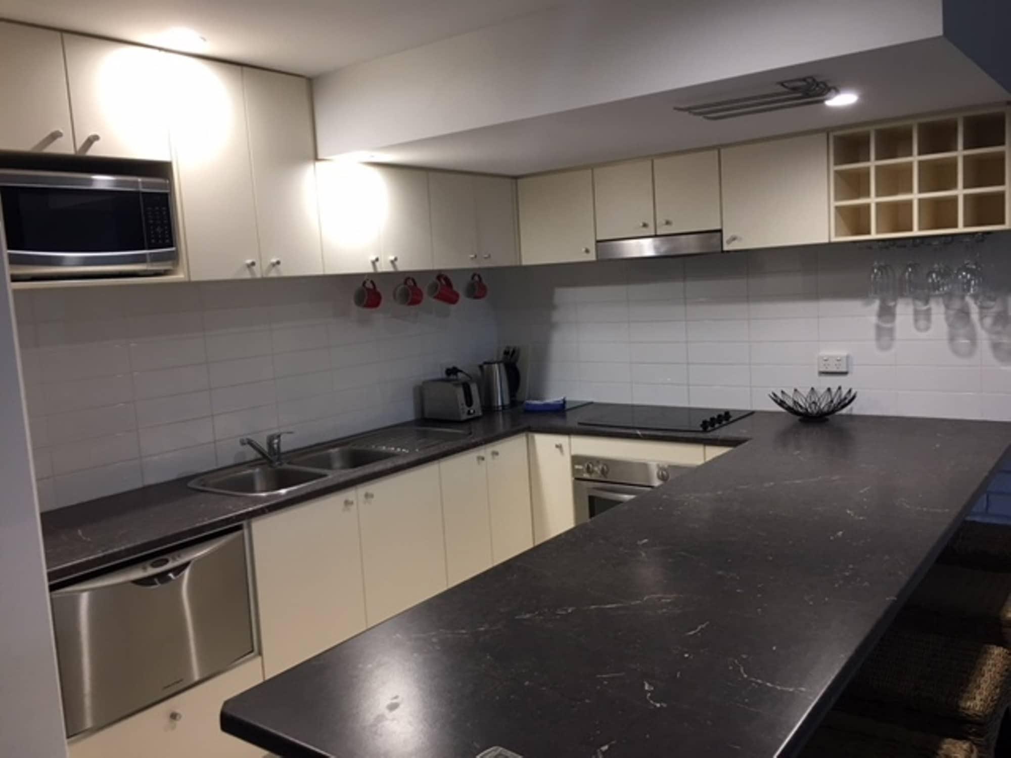 Merrima Court Holidays Caloundra Exteriör bild