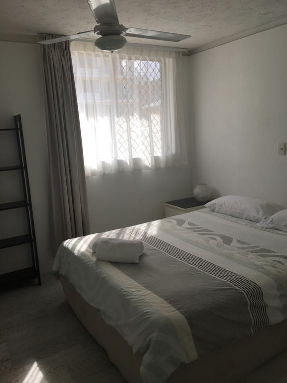 Merrima Court Holidays Caloundra Exteriör bild