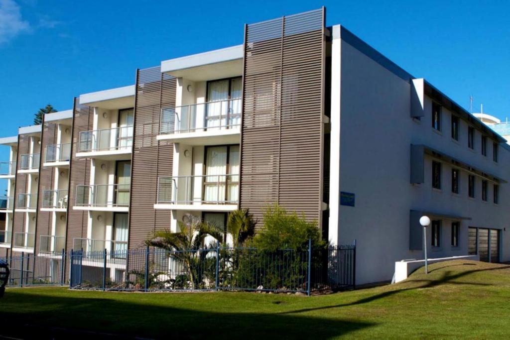 Merrima Court Holidays Caloundra Exteriör bild