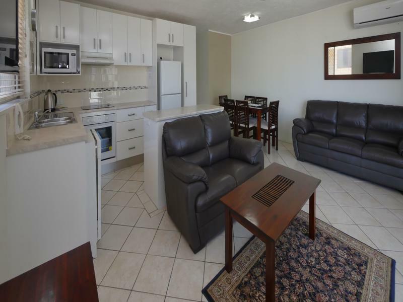 Merrima Court Holidays Caloundra Exteriör bild