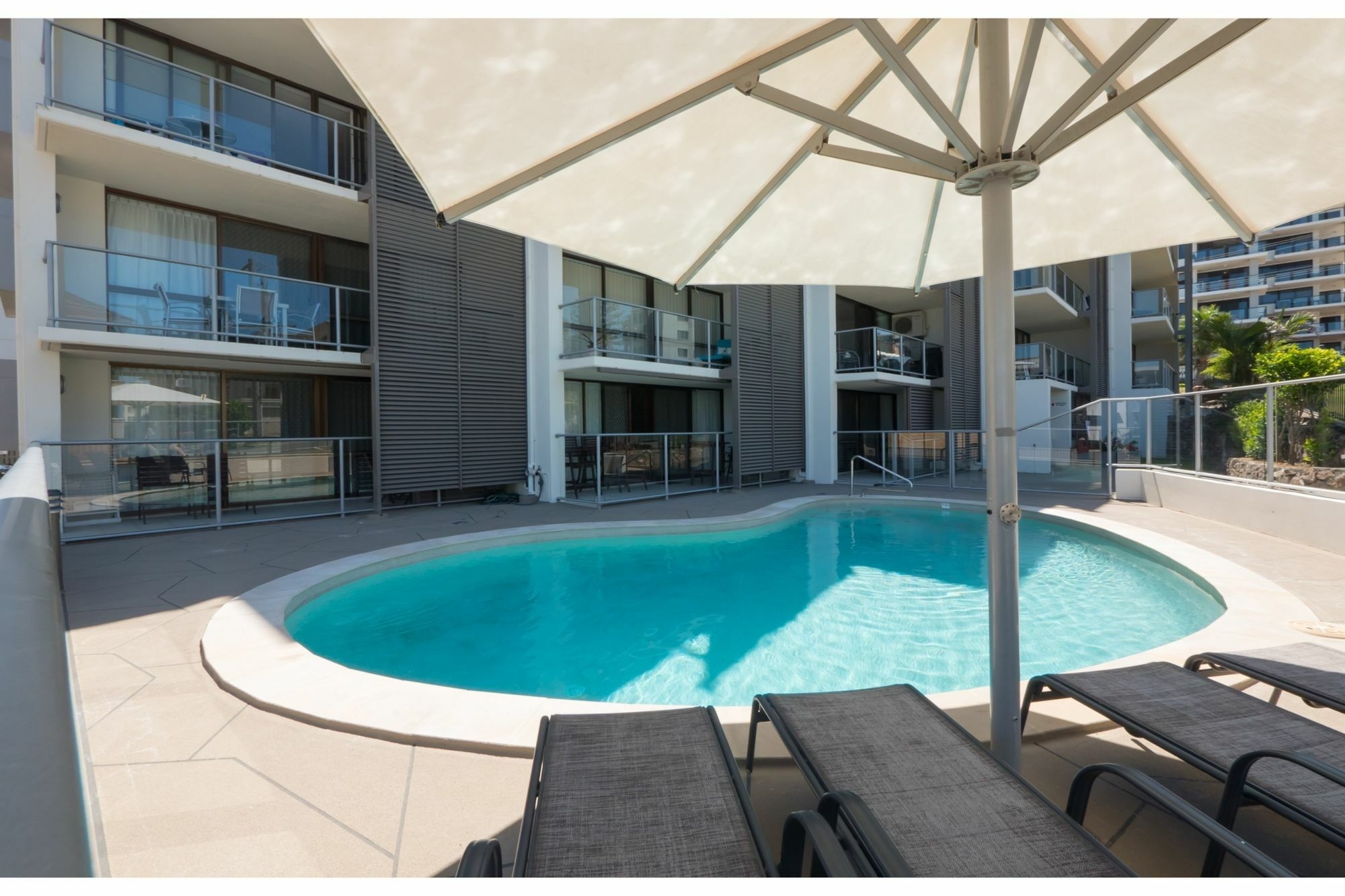Merrima Court Holidays Caloundra Exteriör bild